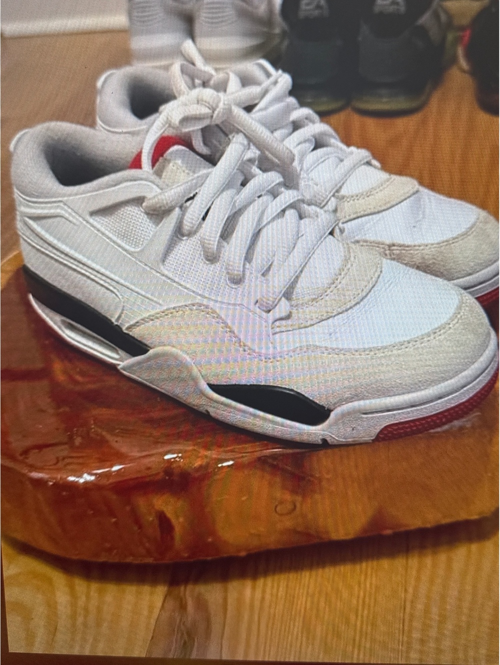 Nike Air Jordan 4 RM Canyon Rust Sized 6 youth and 7.5 in womens